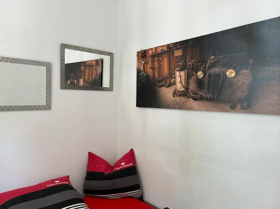 Ruhige Wohnung Im Fabrikstil In Chemnitz Exterior foto